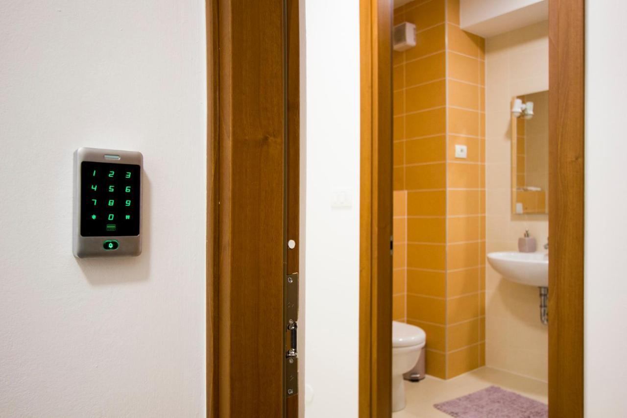 Apartment Luka Сплит Экстерьер фото