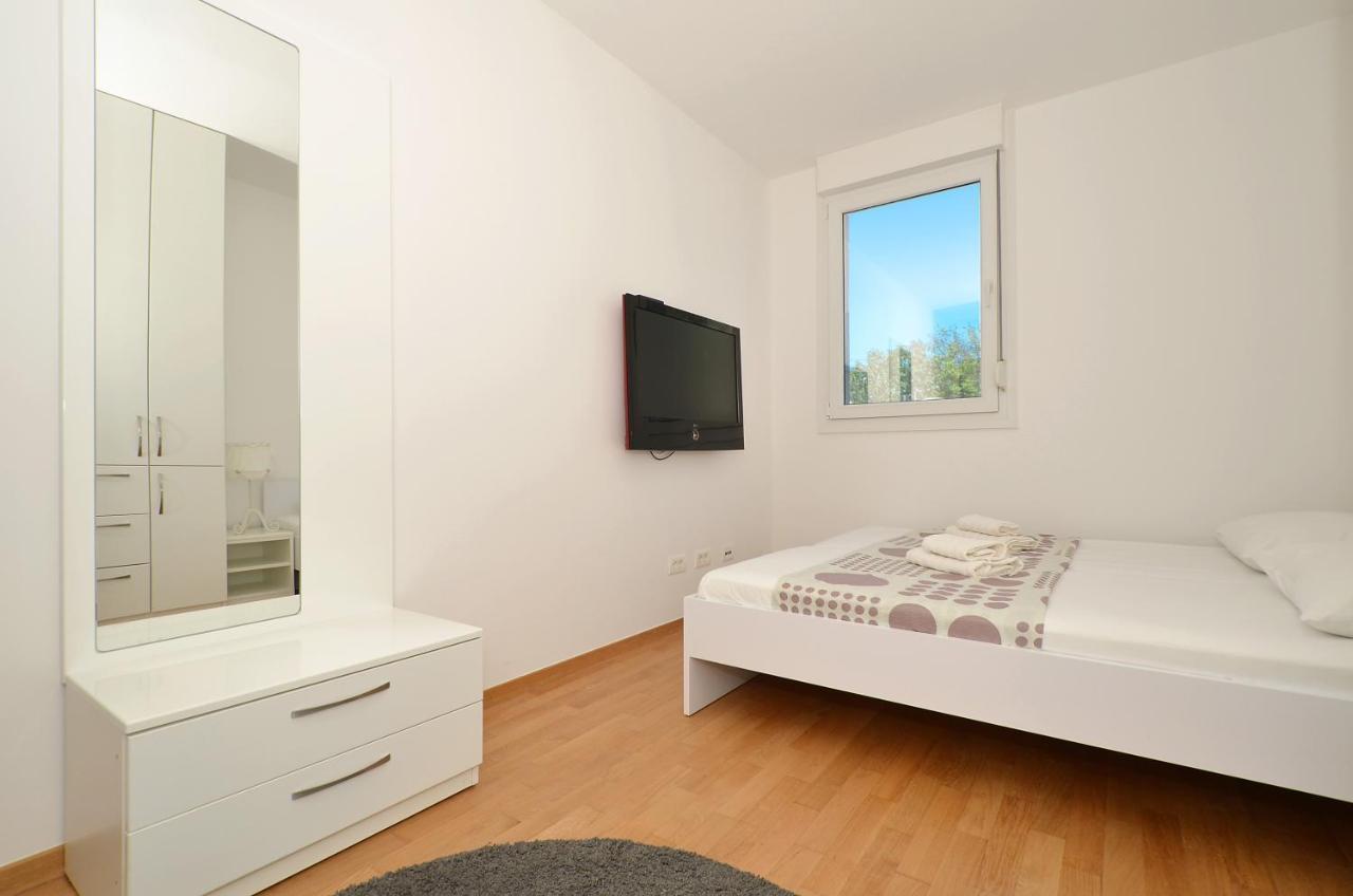 Apartment Luka Сплит Экстерьер фото