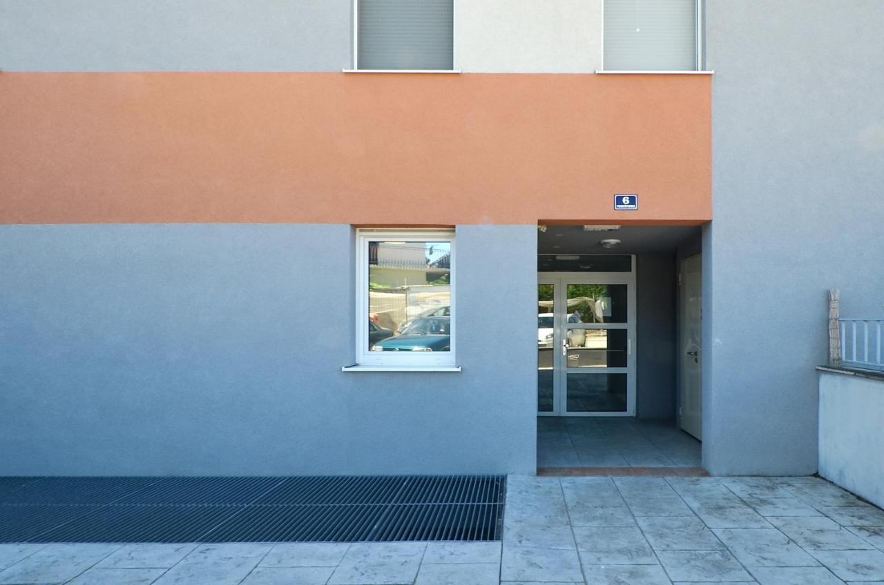 Apartment Luka Сплит Экстерьер фото